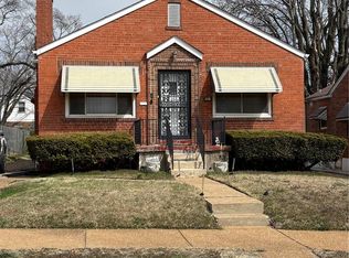 1811 Eton Ln, Saint Louis, MO