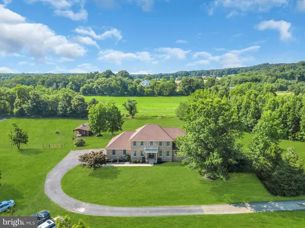 427 Arneys Mt Birming, Pemberton, NJ 08068