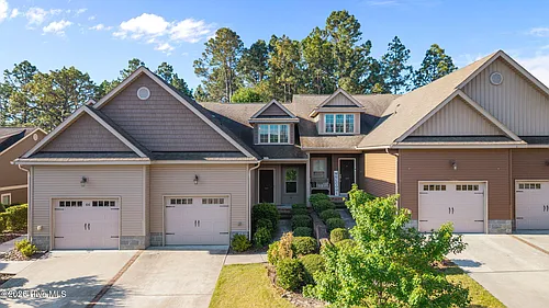 108 Cypress Cir Photo 1