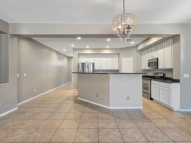 9912 W Marguerite Ave — Photo 9