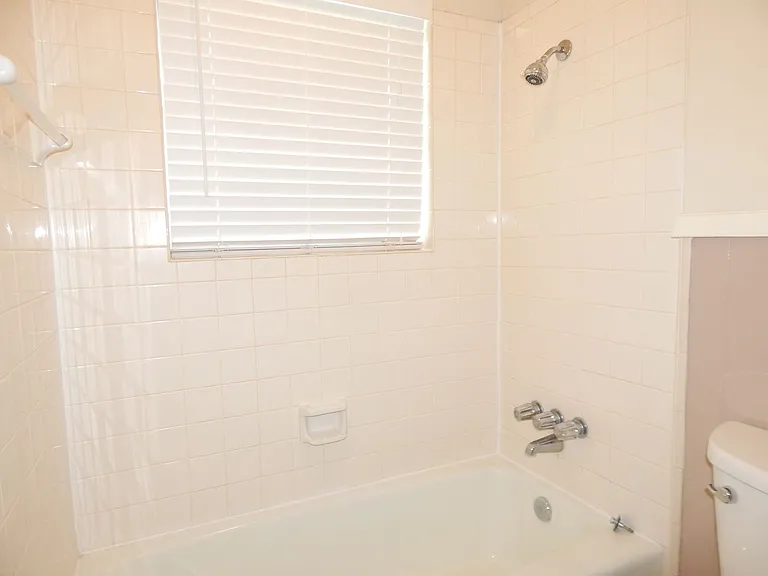905 David Dr — Photo 24