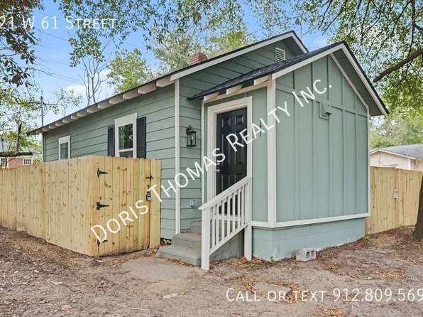 121 W 61st St, Savannah, GA 31405