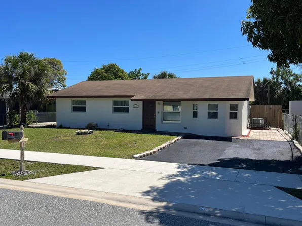 1641 W 14th Street, Riviera Beach, FL 33404