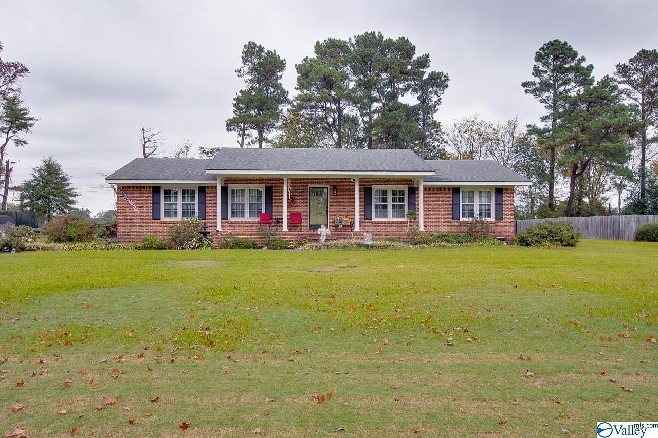 1305 Ridgedale St, Athens, AL 35613 Zillow