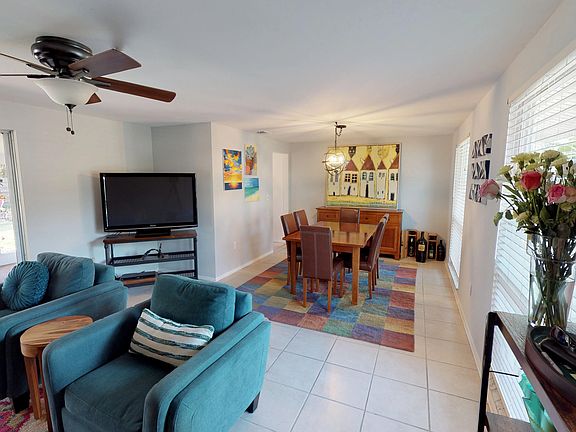 3rd image of 3185 Regatta Cir