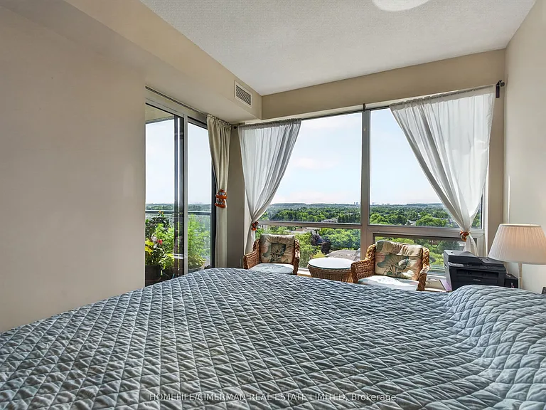 9090 Yonge St #1010 — Photo 36