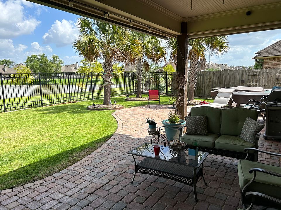 1st image of 136 Mirada Ln