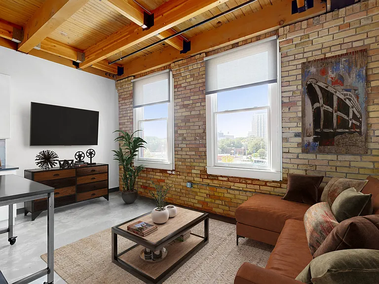 LOFTS - Hiram | 1 Bedroom