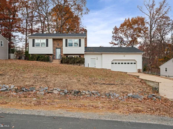 223 Sagun Dr, Fredericksburg, VA 22407