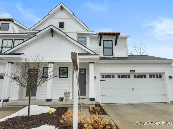 3392 Windborne Ln #24, Jenison, MI 49428
