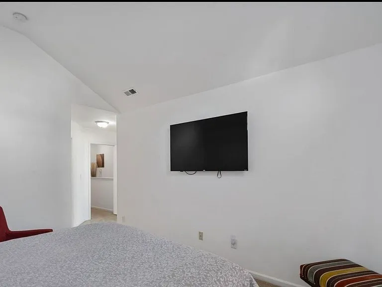7148 Abbotts Glen Dr — Photo 18