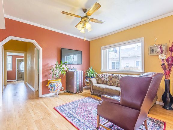 5th image of 1149 Palm St