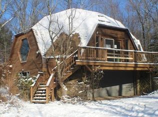 260 Warren Rd, Brimfield, MA 01010