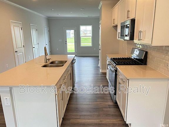 4th image of 5336 Arkose Dr