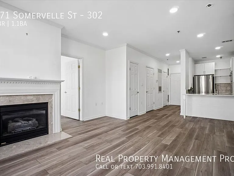 171 Somervelle St #302 — Photo 15