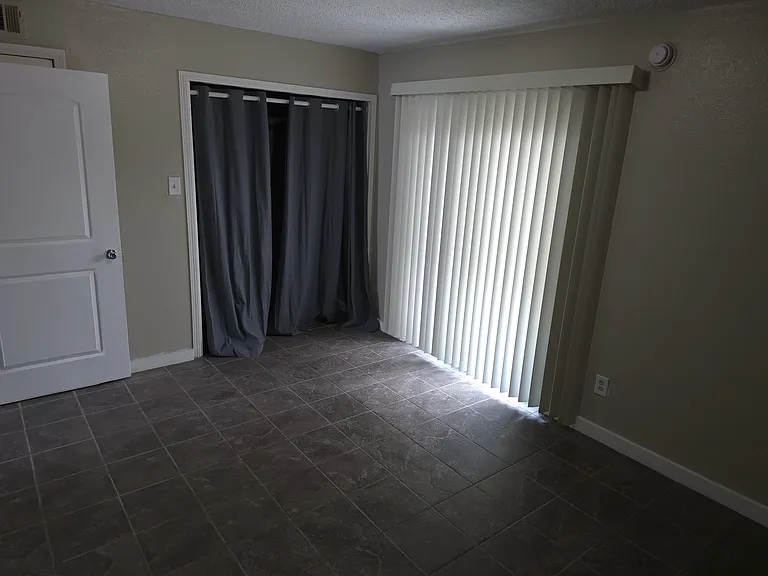 10921 Roger Dr #B AND C — Photo 14
