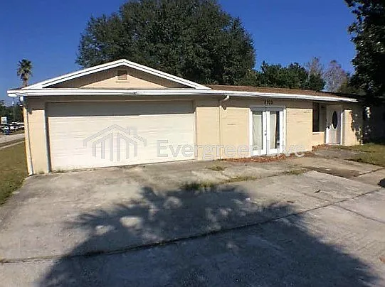 3 bed, 2.0 bath, 1626 sqft, $1,845 — Photo 1