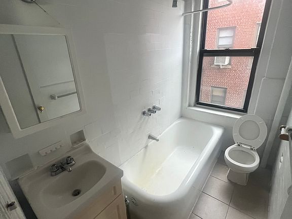 4th image of 8602 Forest Pkwy APT 2C