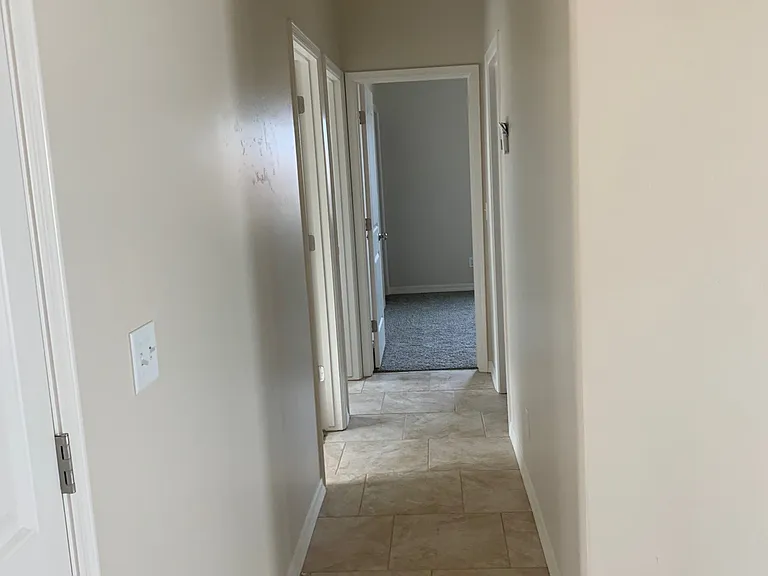 3312 E Farm Crest Ave — Photo 1