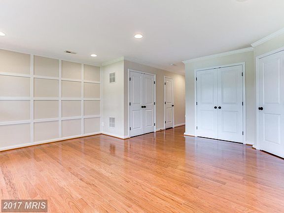 5th image of 9203 Cascade Falls Dr