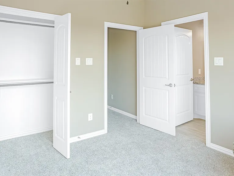 3911 Griggs Rd — Photo 19