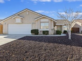 12278 Shadow Dr, Victorville, CA 92392