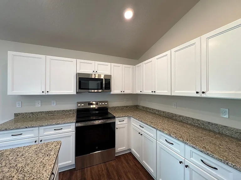 3491 SW 155th Ln — Photo 7