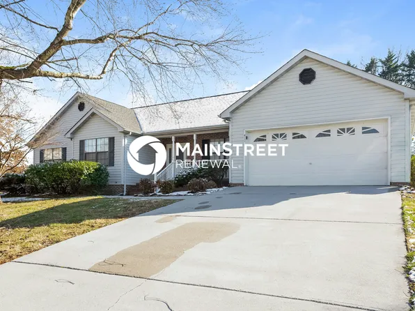 411 Leeds Ct, Maryville, TN 37803