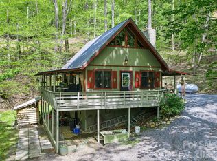 886 Three Quarter Creek Rd, Burnsville, NC 28714