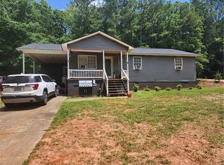 811 Roberts Quarters Rd, Concord, GA 30206