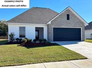 775 Venecia Dr, Bossier City, LA 71111