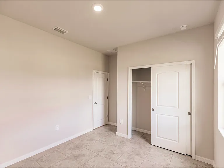3603 NE 12th Ct — Photo 8