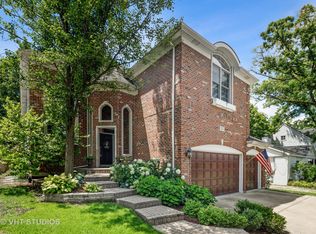707 Elm St, Glen Ellyn, IL 60137