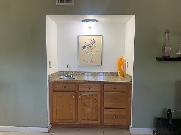 1501 SW 13th St — Photo 5