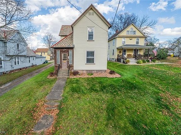 2nd image of 778 Franklin Ave