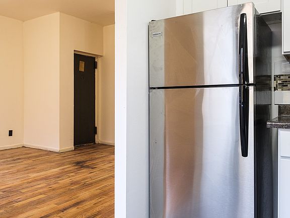 3rd image of 586 Prospect Pl APT 4D