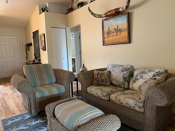 3rd image of 13720 SE 50th Ct