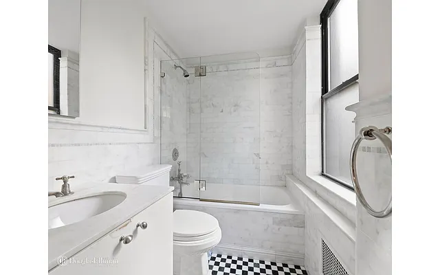 Rented by Douglas Elliman | media 13