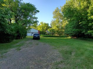 34273 Verdin St NW, Cambridge, MN 55008