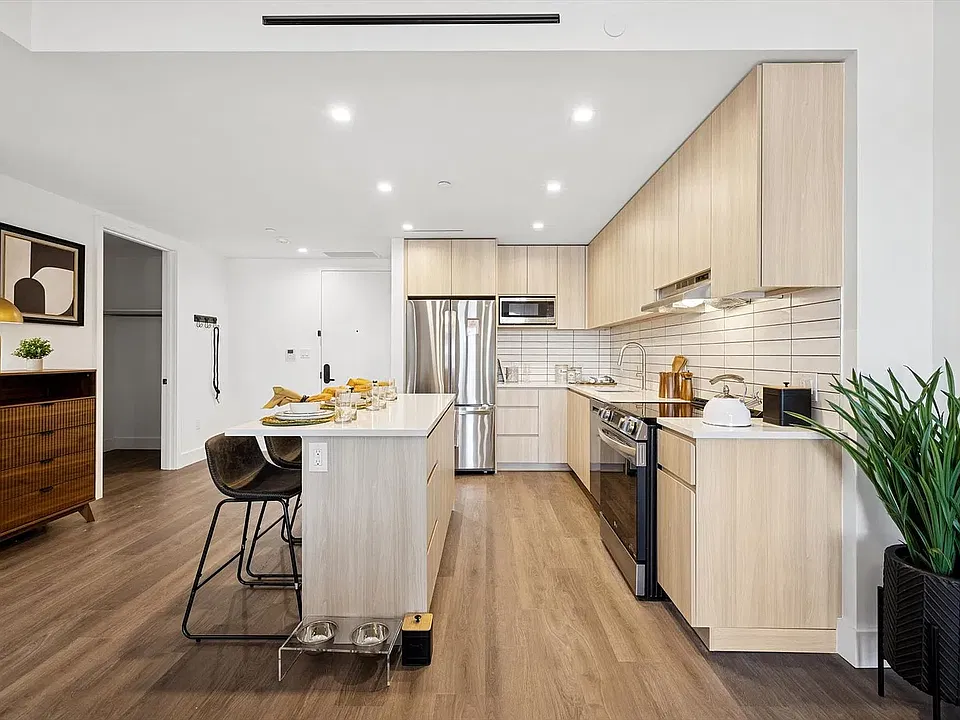 2339 Nostrand Ave #5E