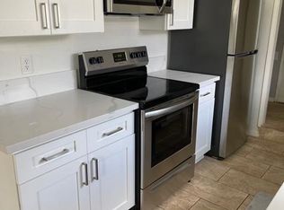 11711 Mayfield Ave APT 8, Los Angeles, CA 90049