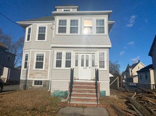 130 Billings St, Quincy, MA 02171
