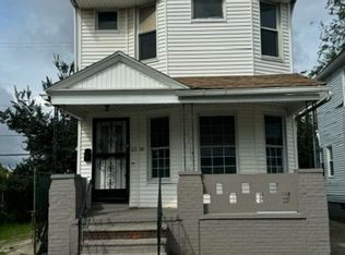 2266 E 84th St, Cleveland, OH