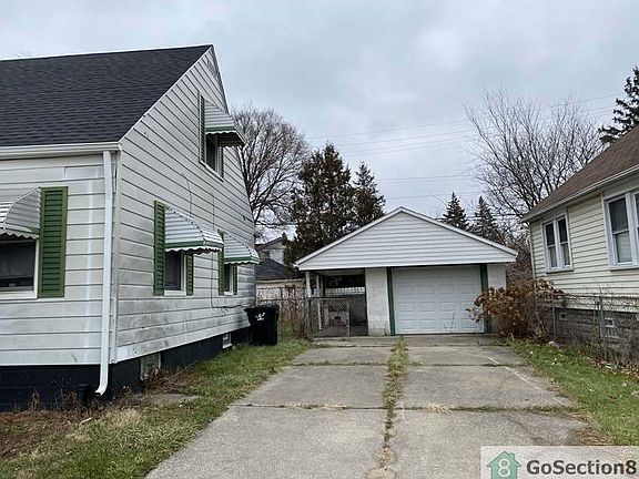 2nd image of 17840 Maine St