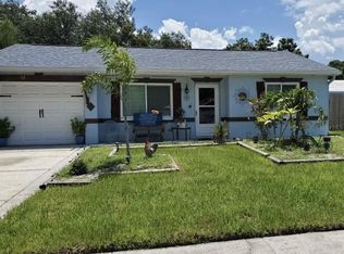 301 Bayside Blvd, Oldsmar, FL 34677