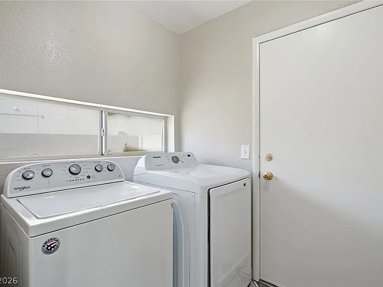 808 Majestic Rock Cir #0 — Photo 11