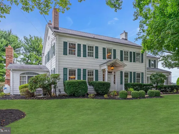156 Cranbury Neck Rd, Cranbury, NJ 08512