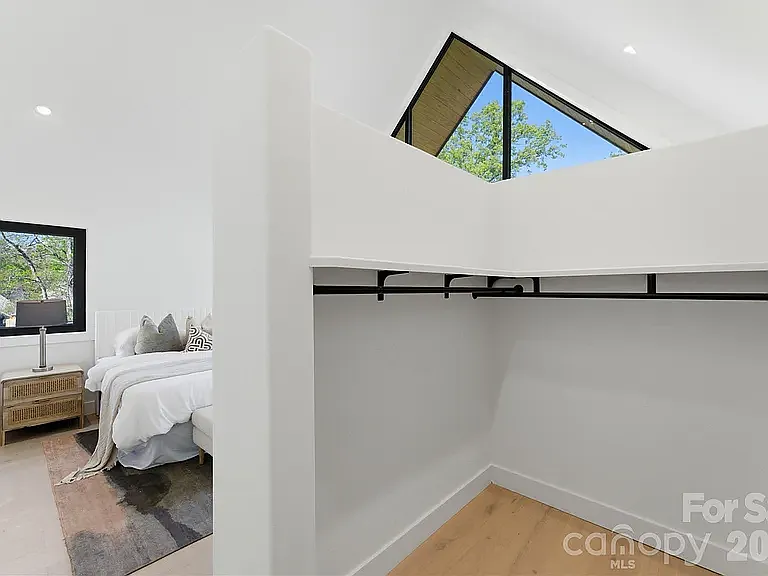 3614 Barclay Downs Dr — Photo 8
