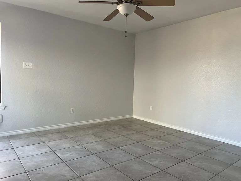 2507 Schwald Rd — Photo 3