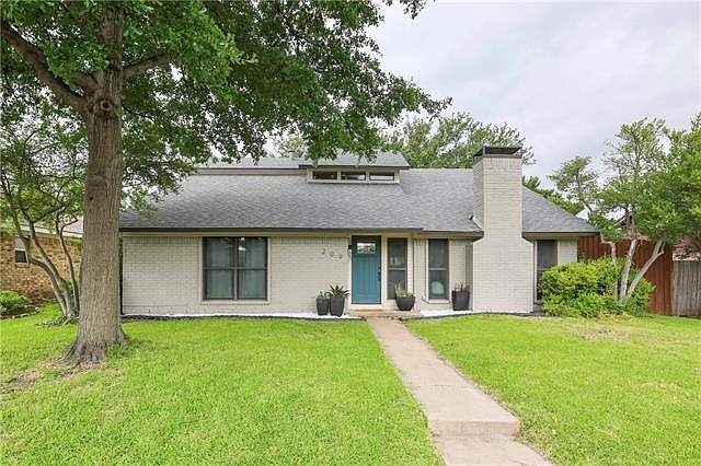 1st image of 209 Heather Glen Dr